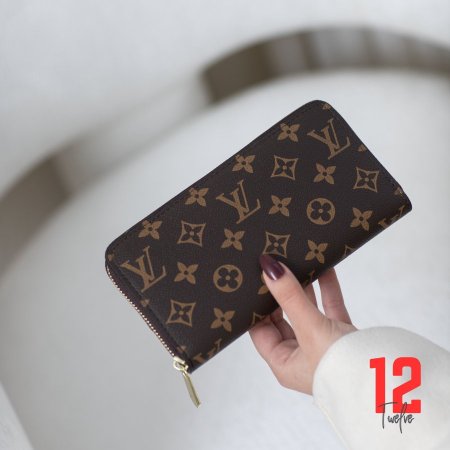 جزدان Louis Vuitton